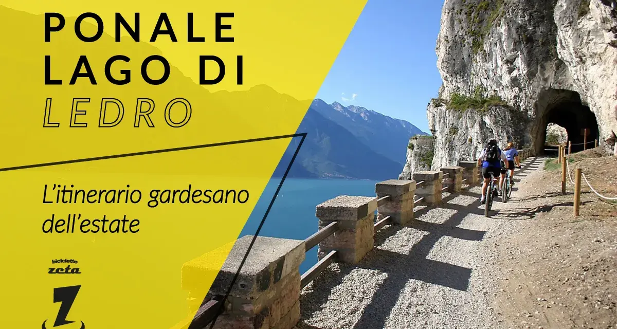 Ciclisti sul sentiero del Ponale, un giro ad anello panoramico sul lago di Ledro. L'itinerario gardesano dell'estate.